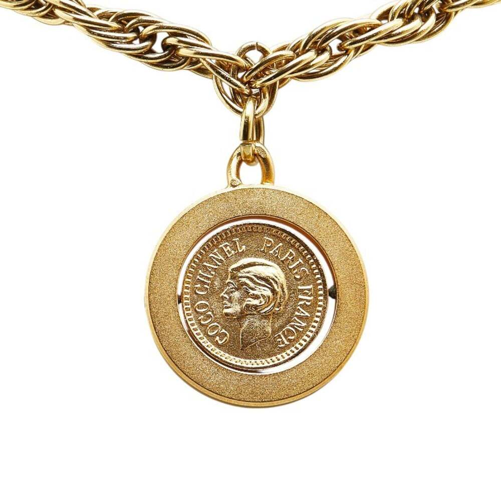 CHANEL Authentic Vintage Gold Logo Necklace - Picture 3 of 8